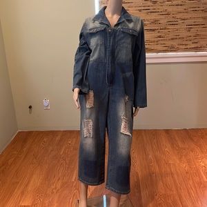 Boutique Distressed Short  Jean Coveralls With Zipper Front Closure Size XL